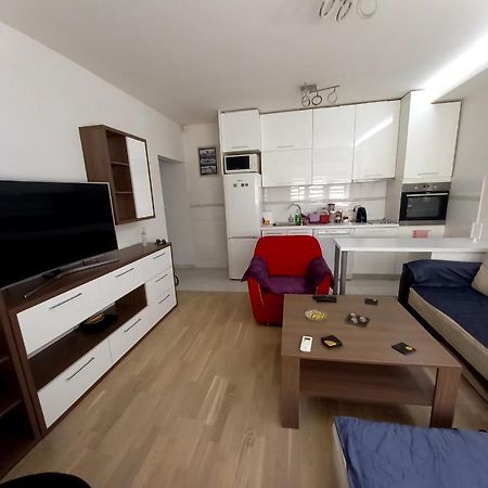 Skopje Contemporary Apartment Kültér fotó