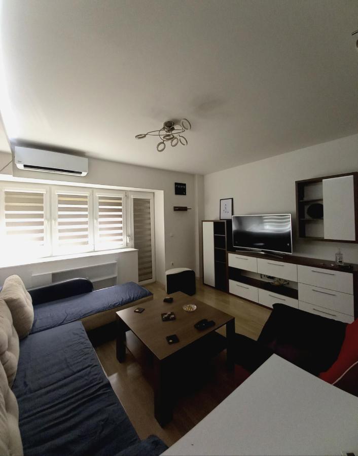 Skopje Contemporary Apartment Kültér fotó